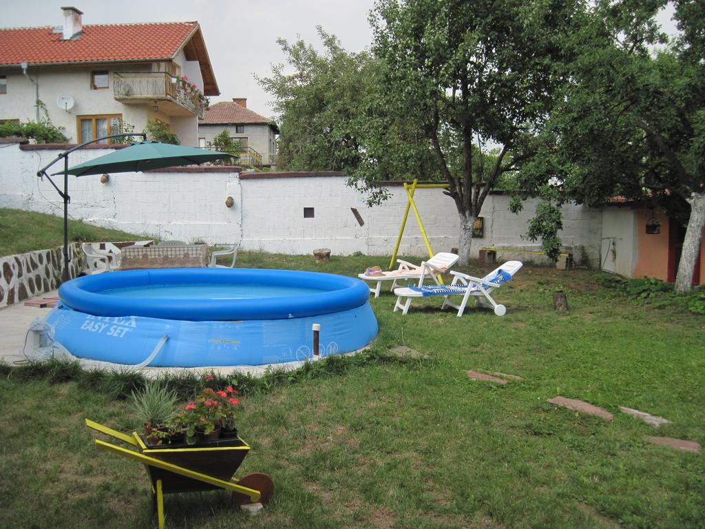 Hadjibulevata Guest House Kovachevtsi Εξωτερικό φωτογραφία