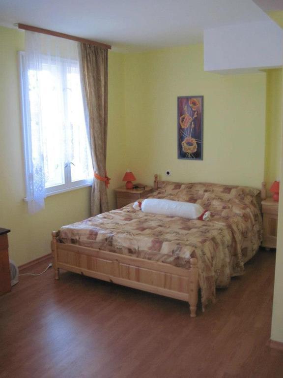 Hadjibulevata Guest House Kovachevtsi Δωμάτιο φωτογραφία